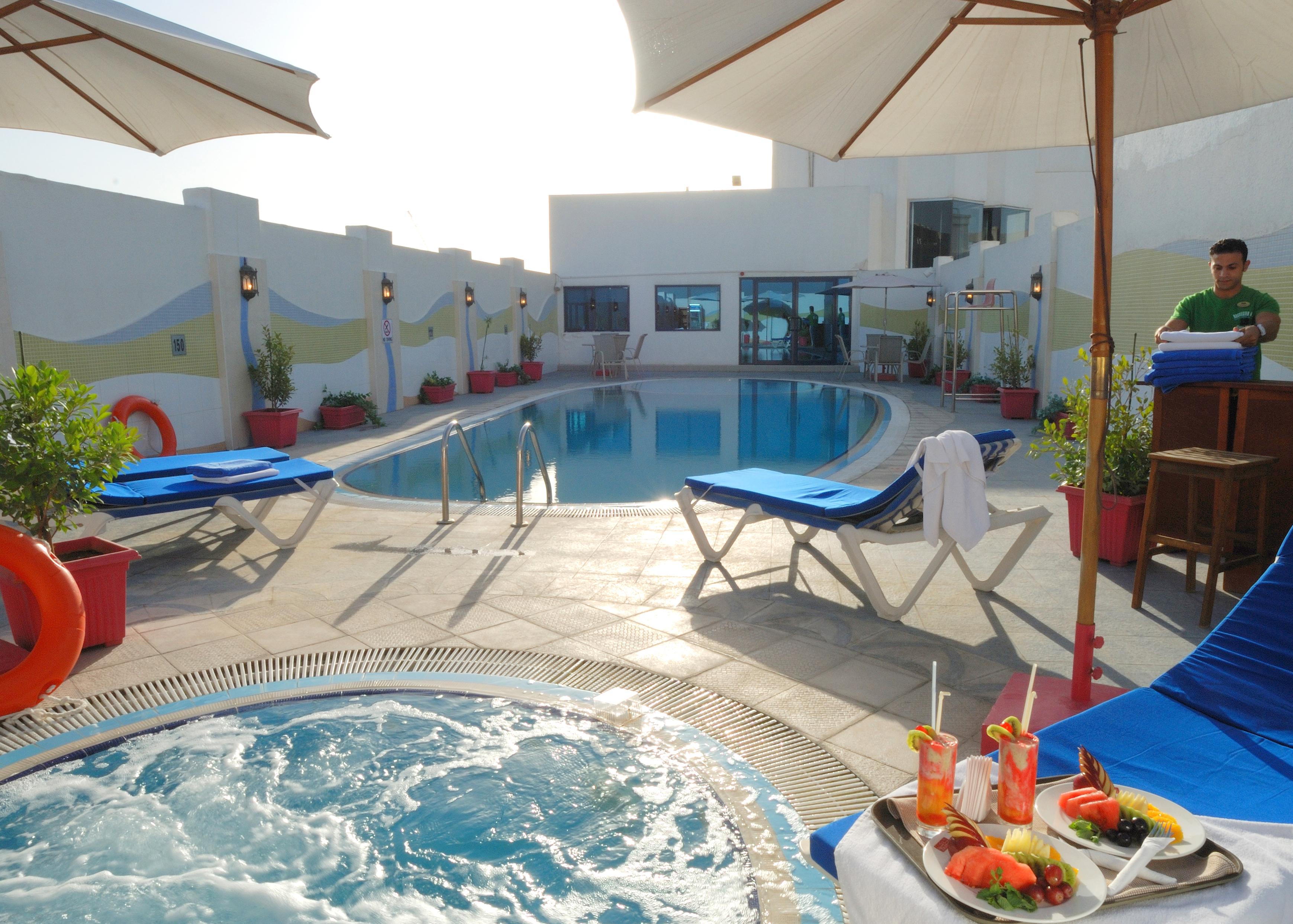 The Park Hotel Formerly Dubai Bagian luar foto