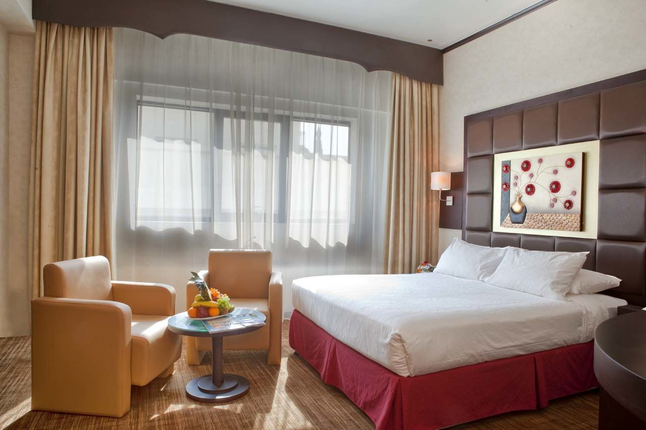 The Park Hotel Formerly Dubai Bagian luar foto