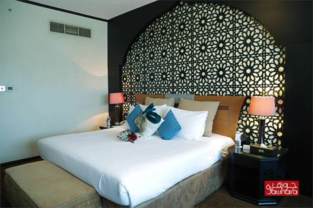 The Park Hotel Formerly Dubai Bagian luar foto