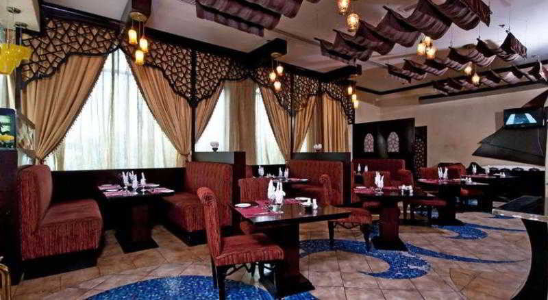 The Park Hotel Formerly Dubai Bagian luar foto